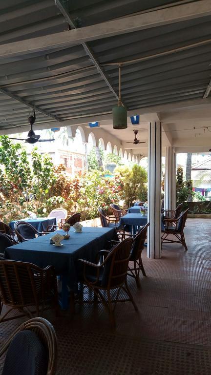 Hotel Shiva Ashvem Ashvem Beach Exterior foto