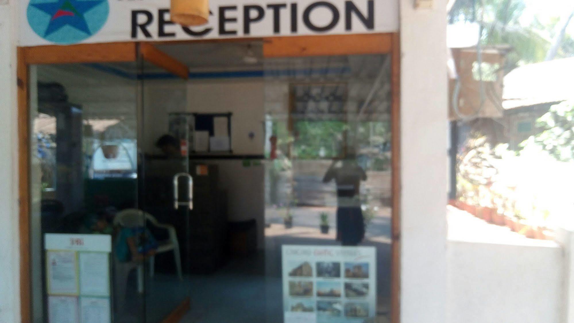 Hotel Shiva Ashvem Ashvem Beach Exterior foto