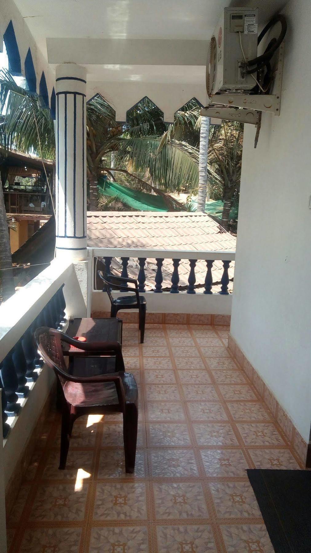 Hotel Shiva Ashvem Ashvem Beach Exterior foto